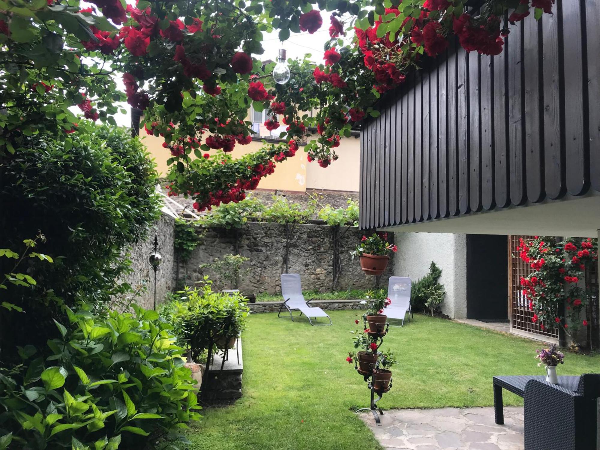 Casa Galet Villa Tirano Buitenkant foto
